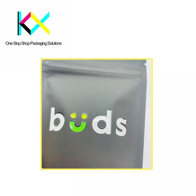 Vários SKUs Bolsas de plástico com bolsas de stand-up à prova de umidade 3